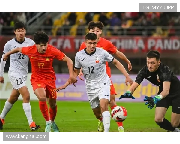 [国际足球]澳大利亚U20男足大胜吉尔吉斯斯坦队.