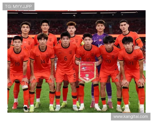 国足首发调整六名U23亮相 国足首发调整六名U23亮相